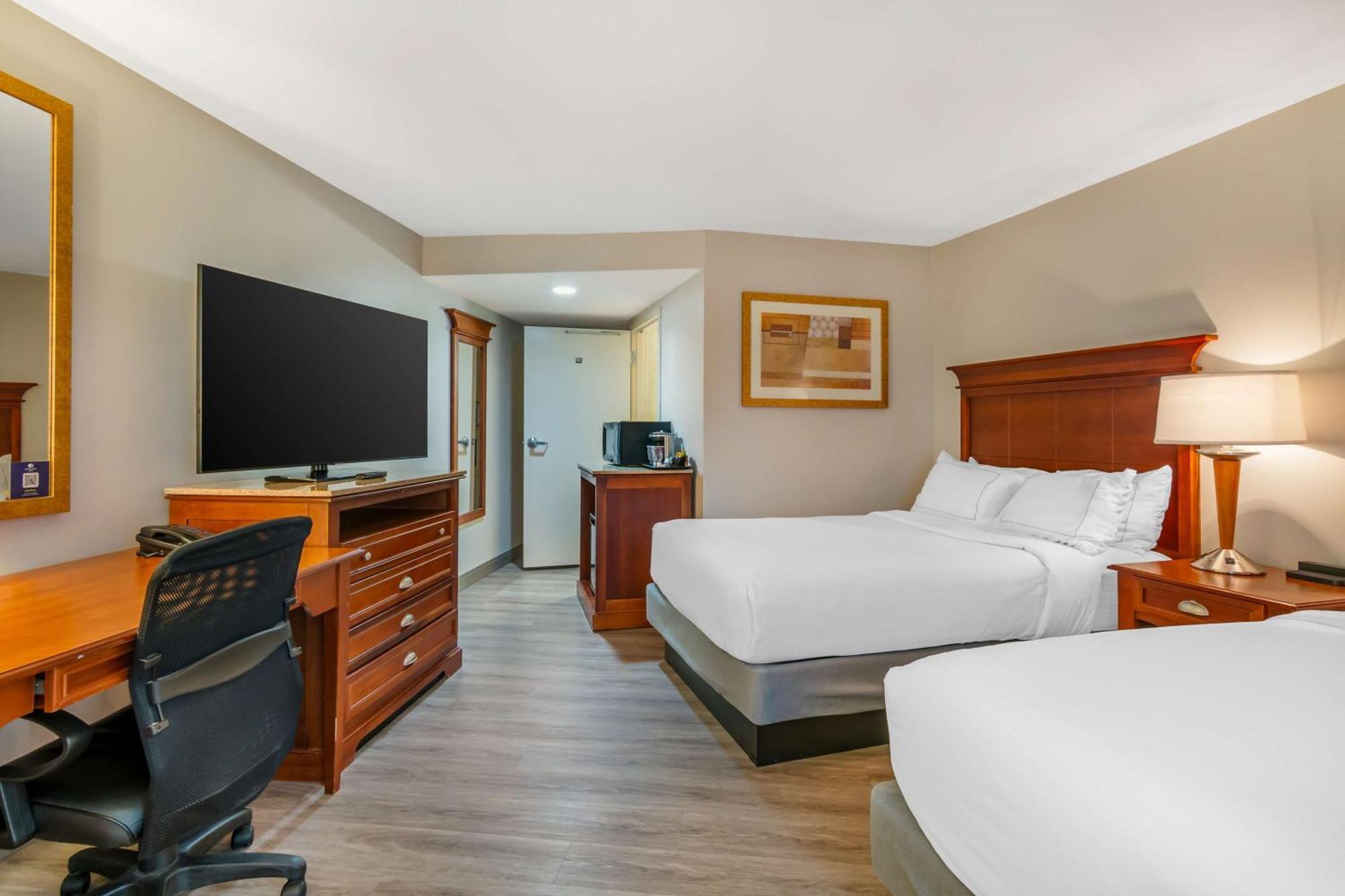 Doubletree By Hilton Jefferson Stadt Exterior foto